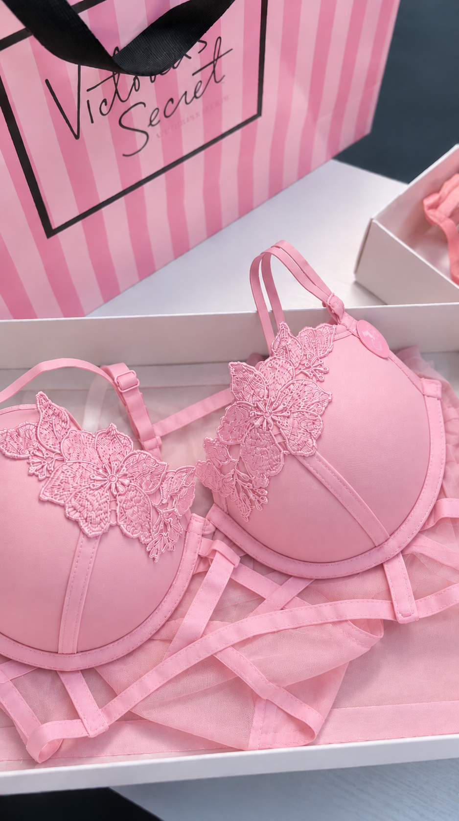 Nude Blossom Elegance – Premium Floral Lace Bra
